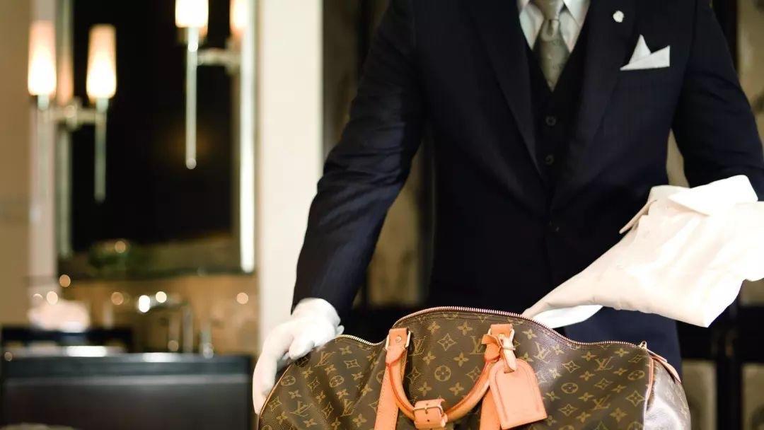 丽思卡尔顿酒店多少钱,曼谷丽思卡尔顿酒店公寓