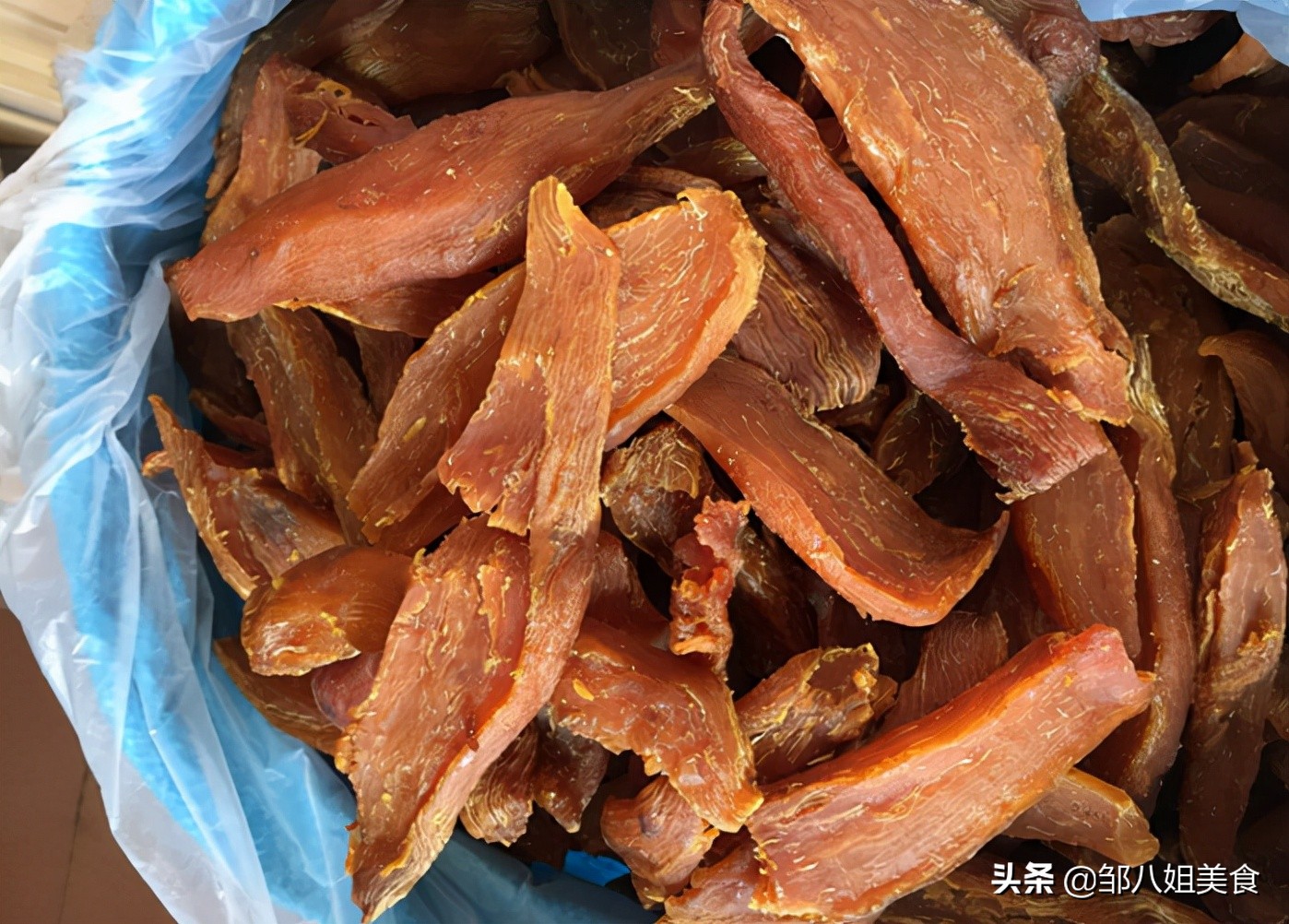 晒红薯干的做法步骤,晒整个红薯干的方法