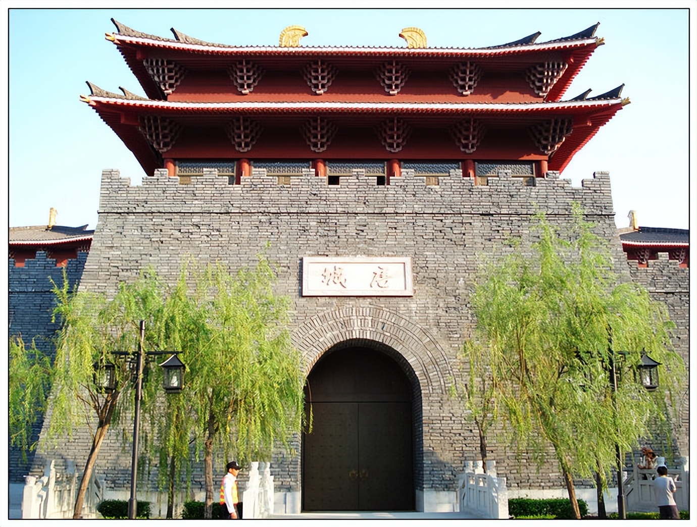 澳门特色景点最有名小吃,澳门的哪些特色景观