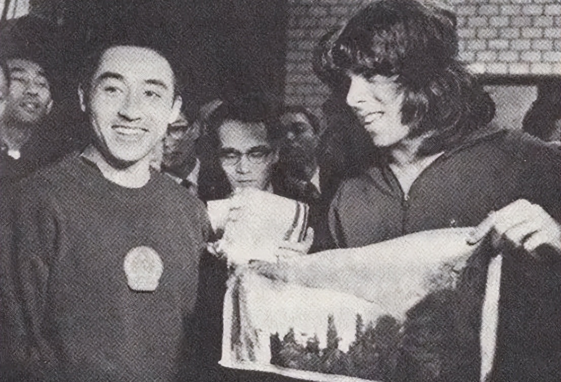 乌克兰悲剧从根上警醒中国，我们再次深刻认识到毛主席的伟大格局