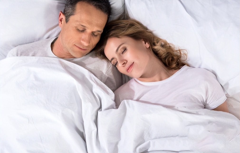 人体润滑剂，对女性伤害大还是对男性？能长期用吗？看完涨知识了