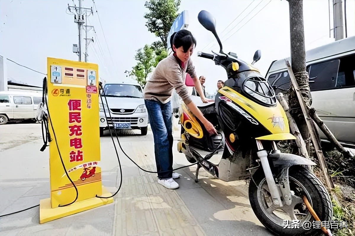 电动车半年不用怎么保养电池,电动车放了半年电池怎么不经用了