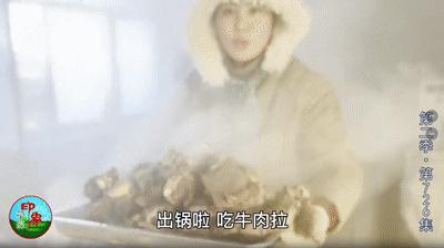 毕业返乡后,这个内蒙姑娘把草原生活拍成了一部千集连续剧