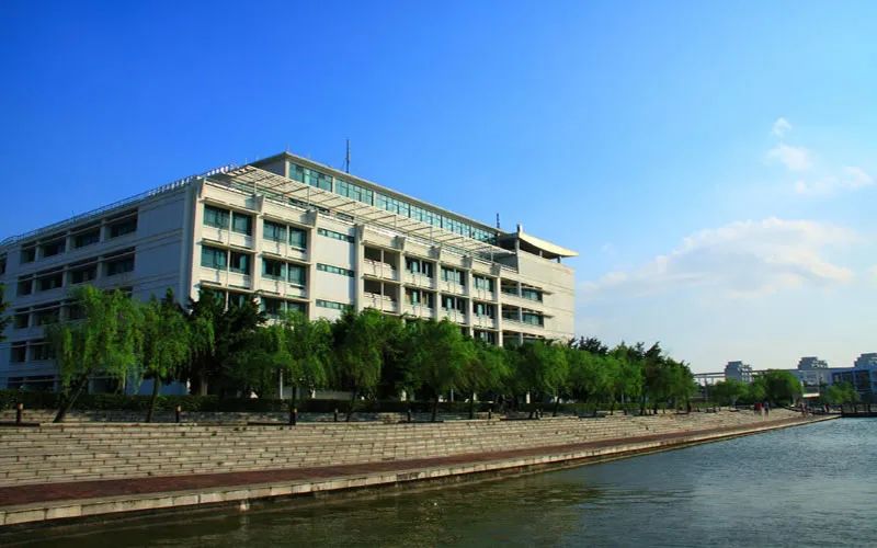 速看近百所高校预估分数线来了,广东2022各院校录取排名