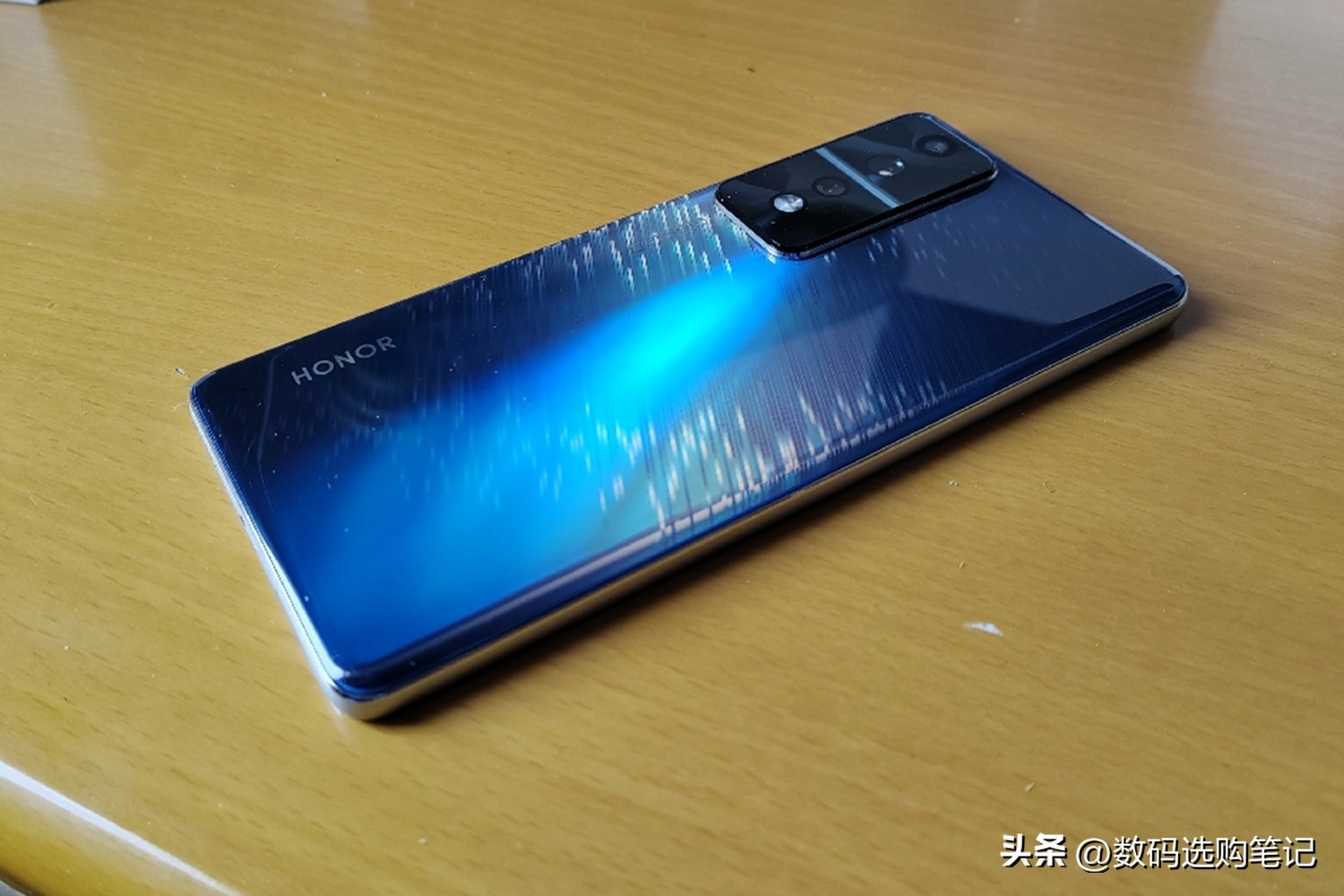 只说缺点的手机测评iqoo10,iqoo10手机值得买吗