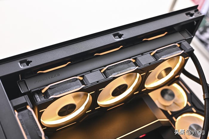 黑金全塔海景房——ROGZ790HERO+4080猛禽+追风者NV7装机展示