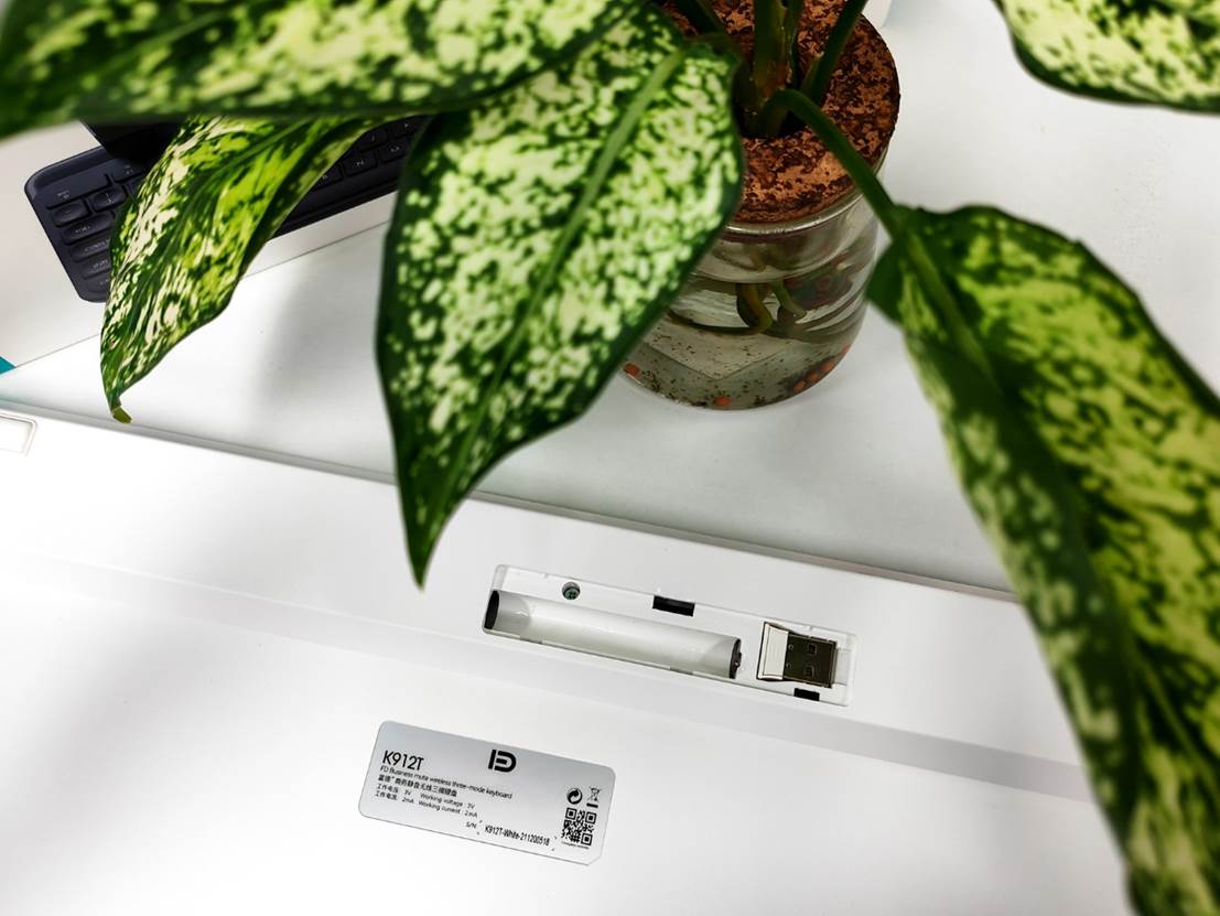 手机平板都可以用的键盘鼠标,手机平板电脑都可以用的键盘