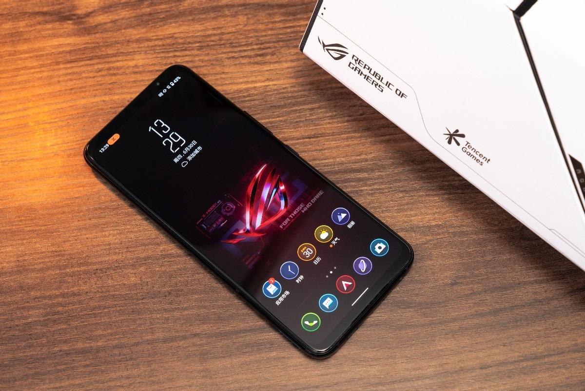 继续入手mate60还是等mate70,继续观望