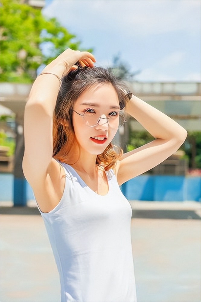 有关夏天诗词名句,诗词中夏天别称