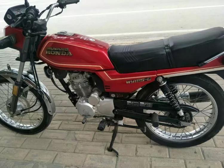 五羊本田125cc男装电喷摩托车,五羊本田cb250x摩托车最新款