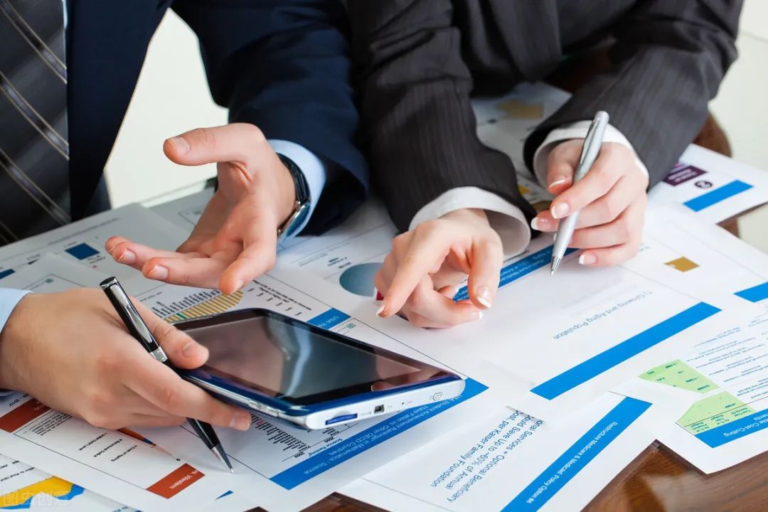 暂估入账发票最晚什么时候收回,暂估入账一直没有收到发票怎么办