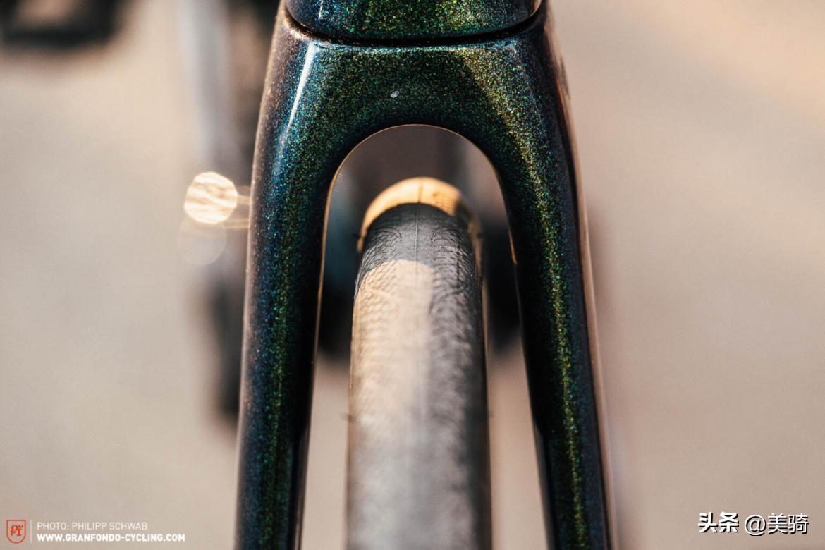 gravel和公路,gravel和road车子的区别