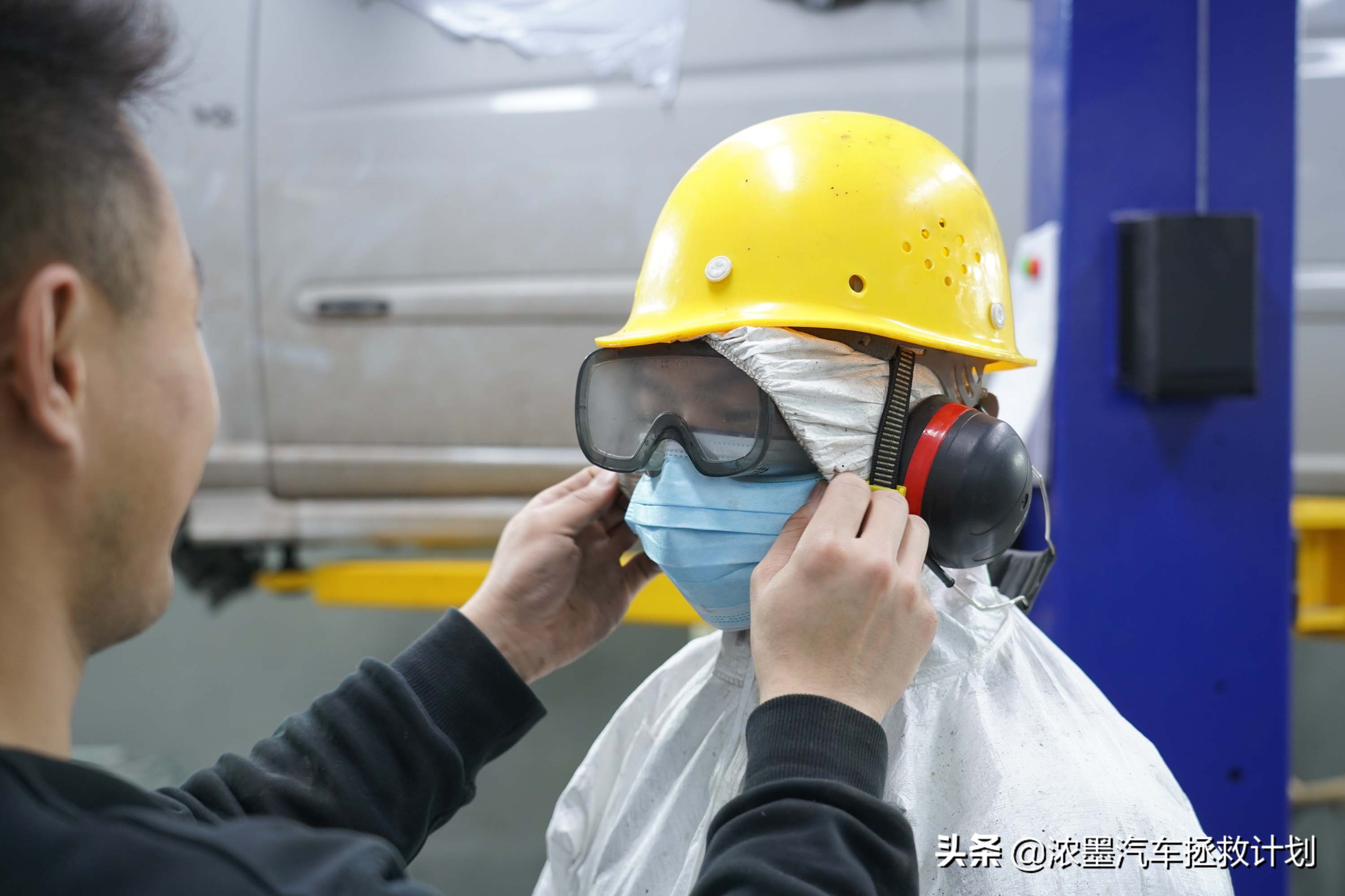 奔驰唯雅诺翻新全过程,奔驰唯雅诺翻新升级价格