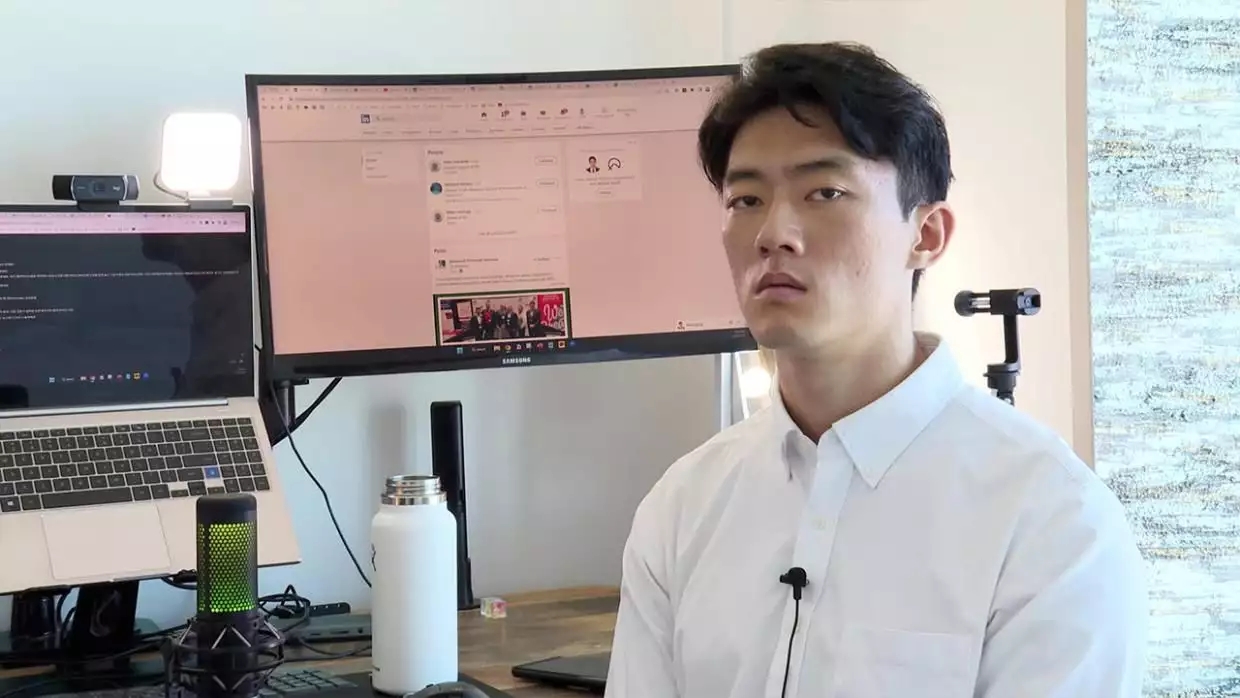 玩弄女明星、割小三子宫、贪污12亿元,韩国前总统一家多疯狂?