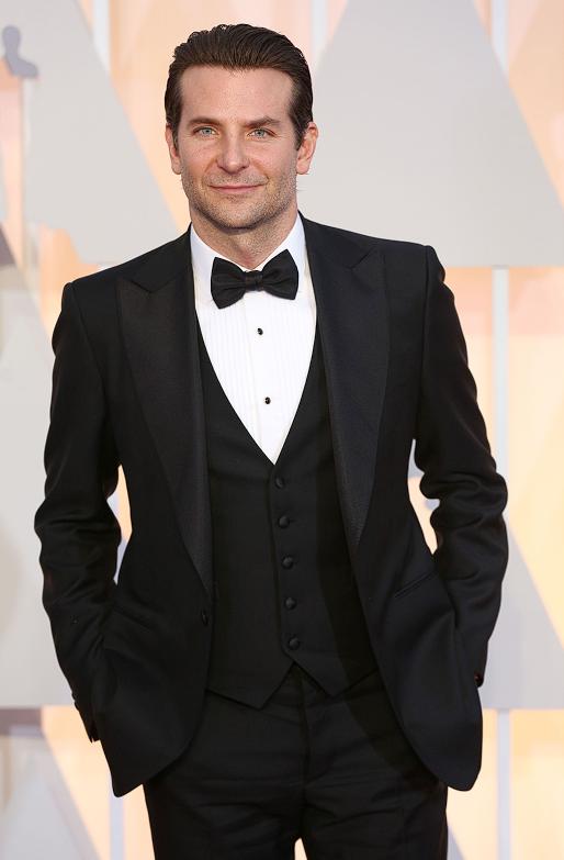 为什么明星脸上就没有胡子啊,为什么明星的脸上一点胡子也没有