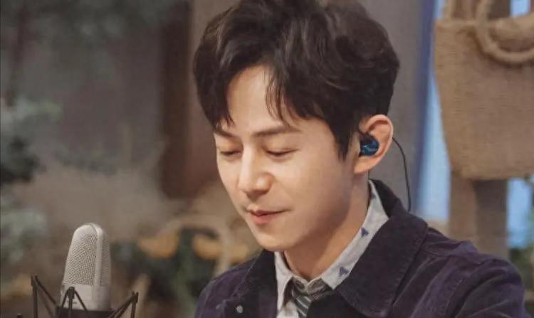 何炅保姆真的当法人了吗,何炅家保姆