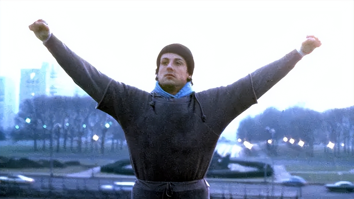 普通人该如何追逐梦想？《洛奇》传奇的血汗之旅，或许能找到答案