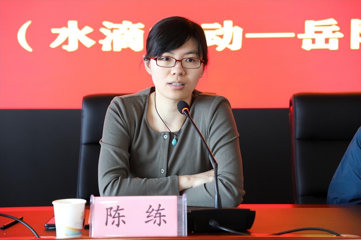 湖南省产科质量控制中心“降低阴道分娩严重产后出血发生率”专题培训会议（水滴行动—岳阳站）在我市召开