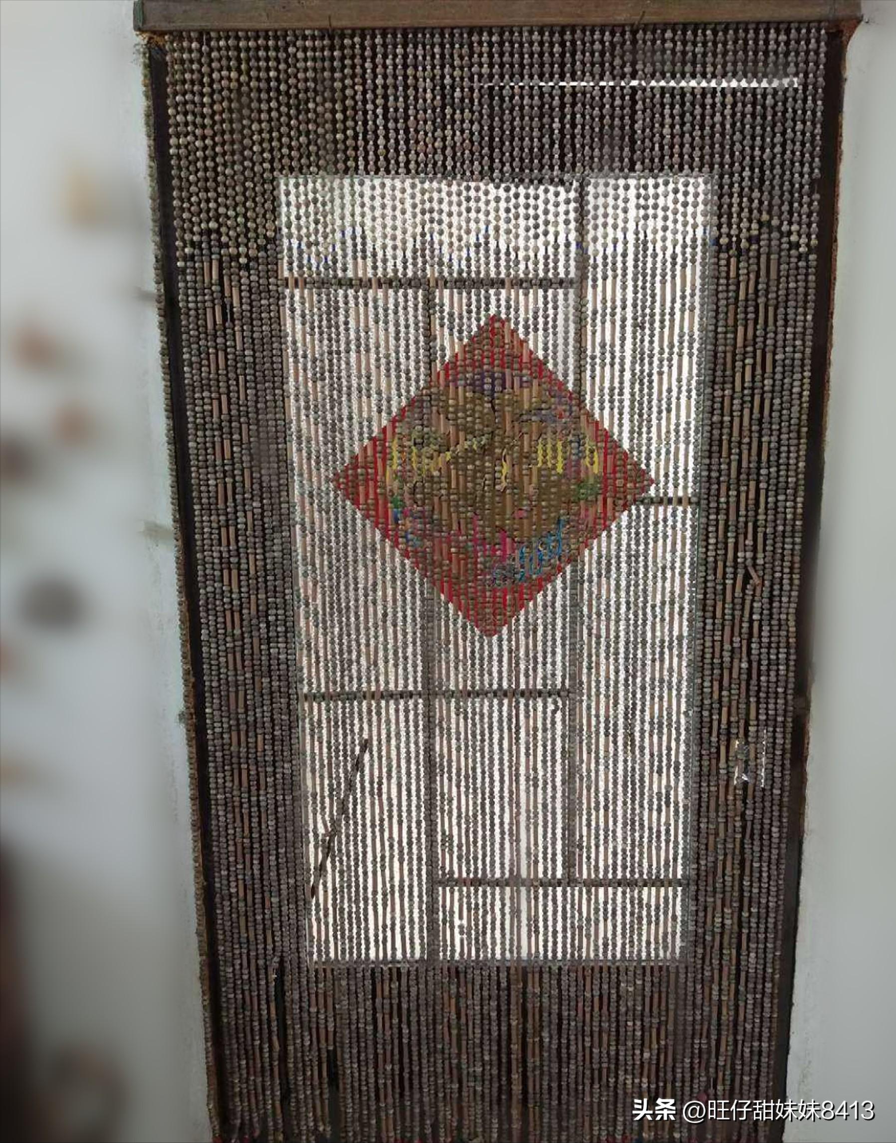 80年代自制门帘挂历纸,旧挂历挂帘