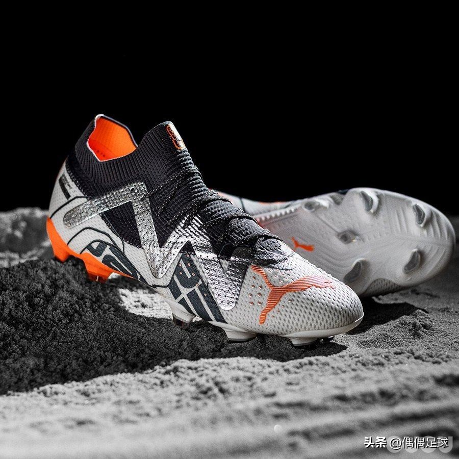 彪马奔驰联名足球鞋,彪马roaringwild联名款休闲鞋