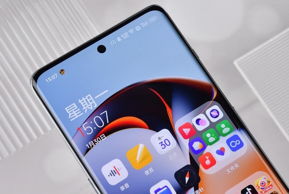 目前最便宜的性能旗舰手机,2019十大最强手机性价比