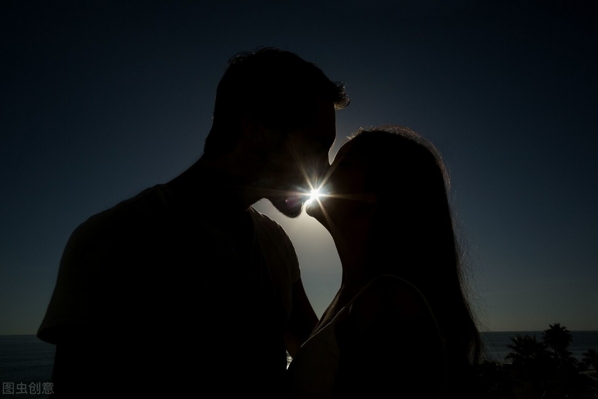 情侣一般交往多久坦诚相见,情侣之间交往最忌讳的事