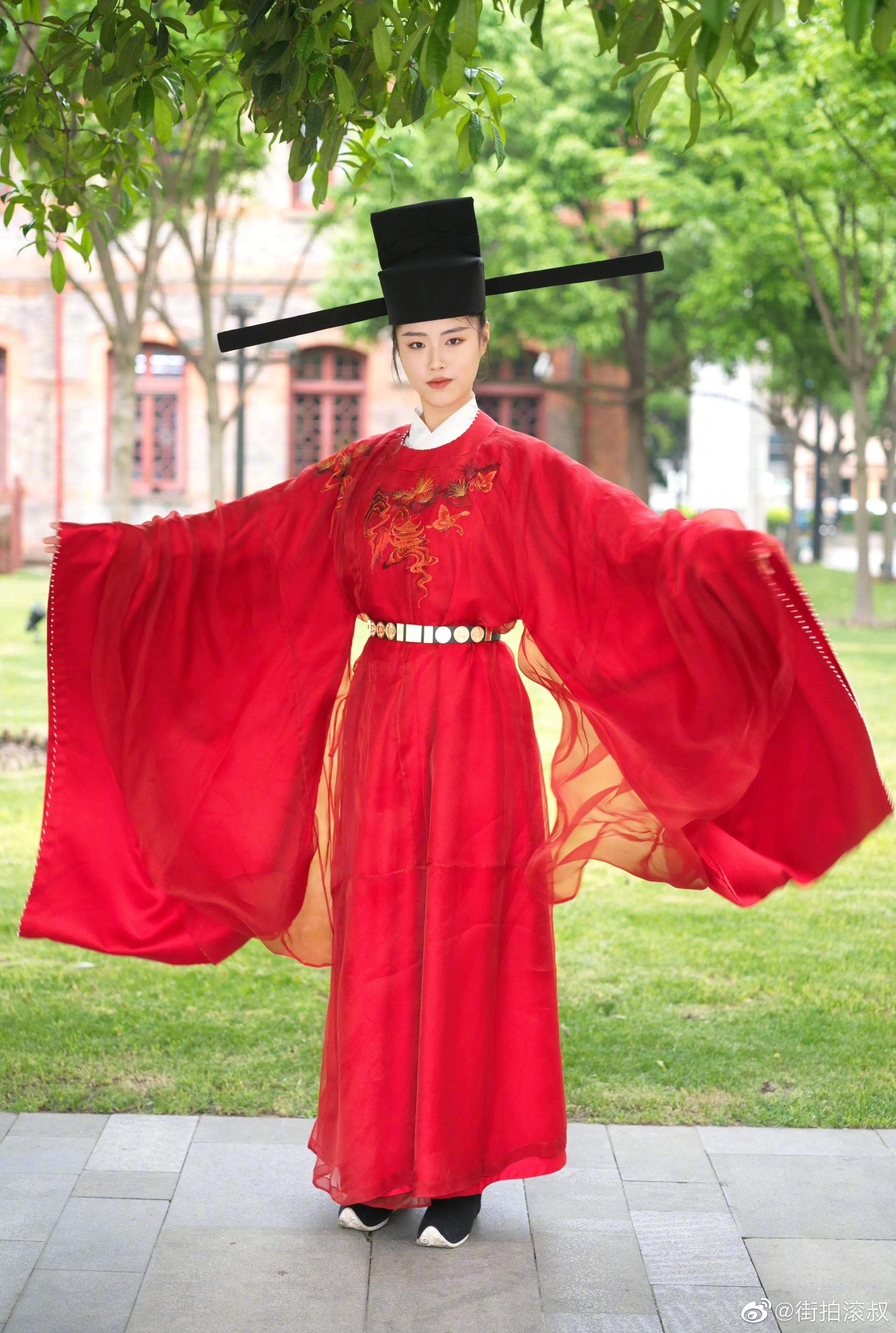 女神的微笑英文,女神的微笑酒窝真可爱