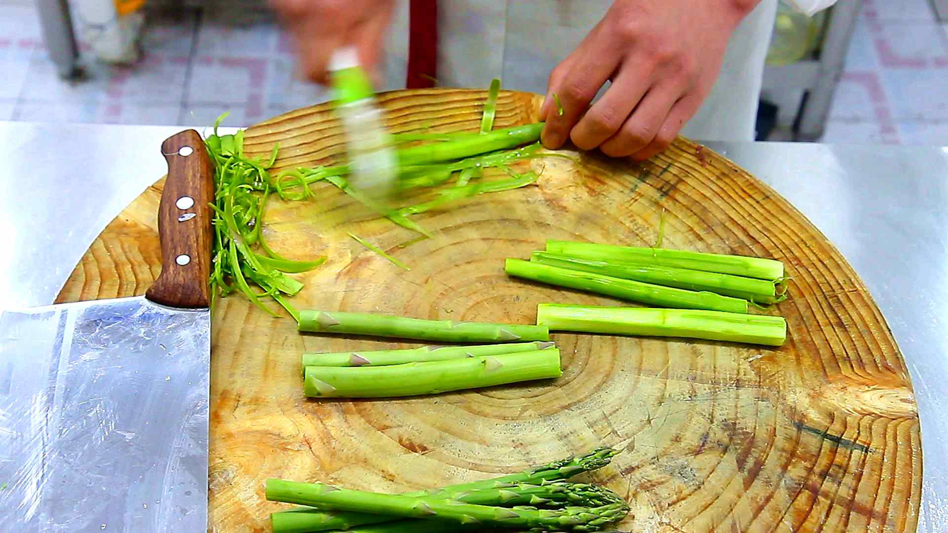 减肥管住嘴吃什么最好,吃饱了减肥效果更好的十种美食