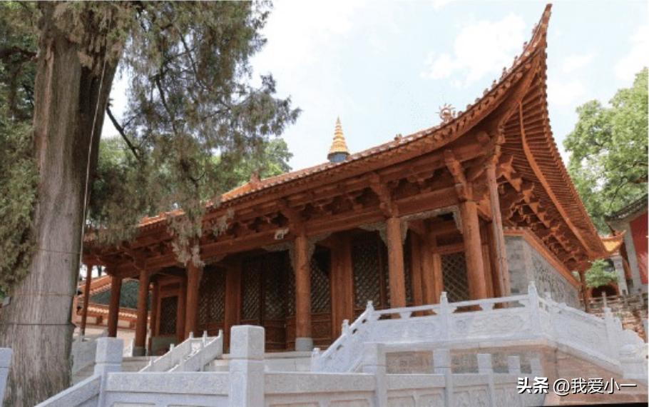 云南昆明古建筑群图,云南省昆明市官渡古镇古建筑