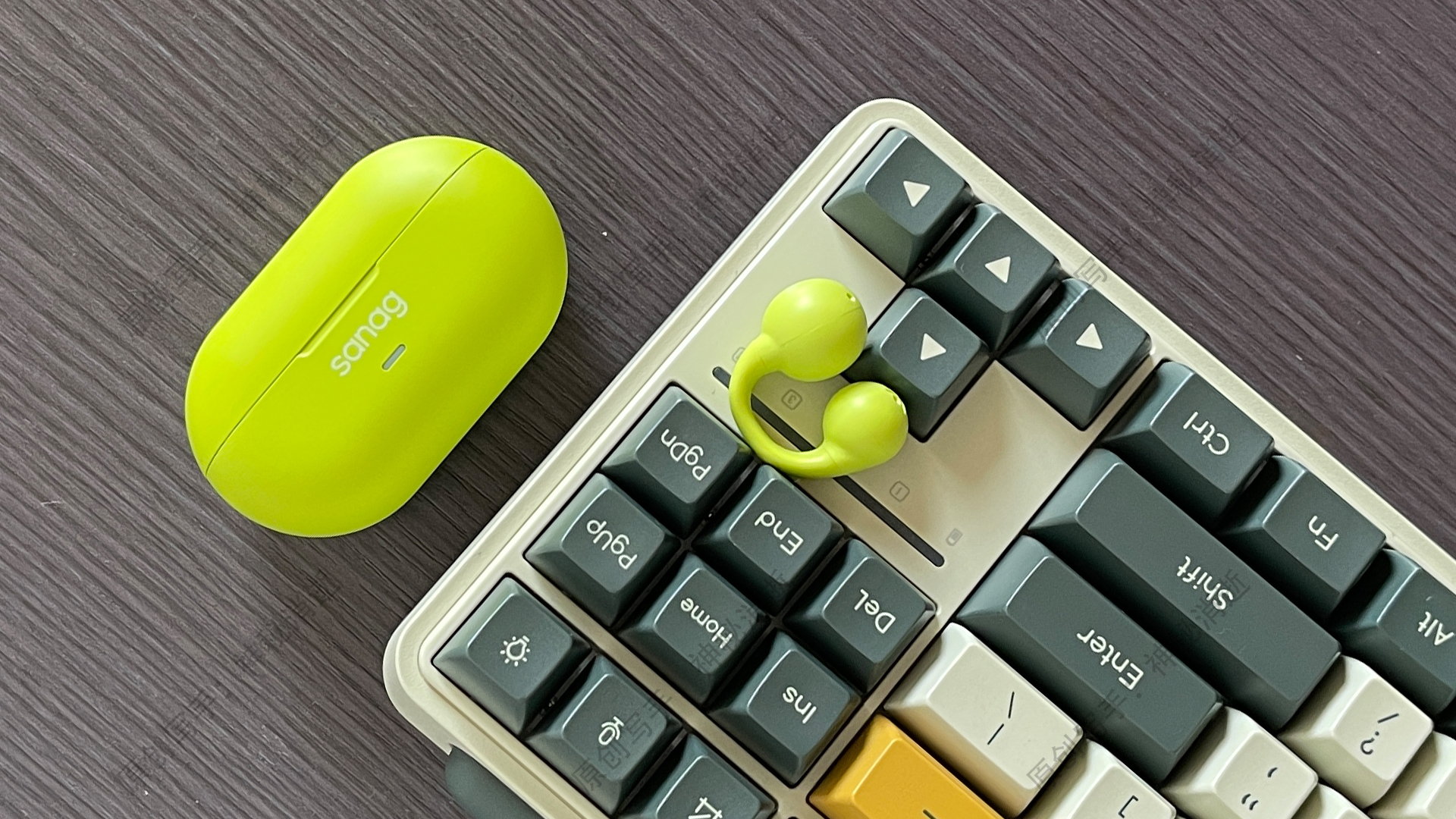 灵动环设计，全景音效随身相伴-sanag塞那Z36S耳夹式耳机体验分享