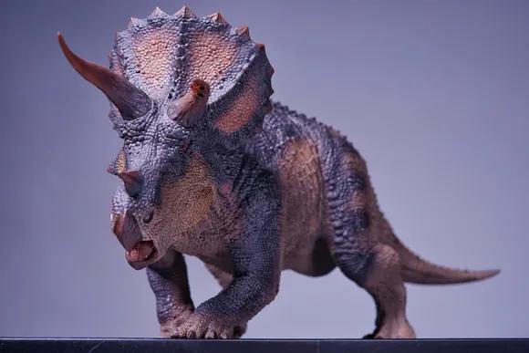 恐龙模型测评t-toy双脊龙jp版,安利亚恐龙模型镰刀龙