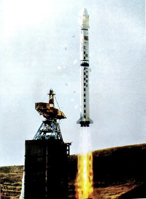 南十字星座照耀下的国家——写在巴西总统卢拉访华前夕