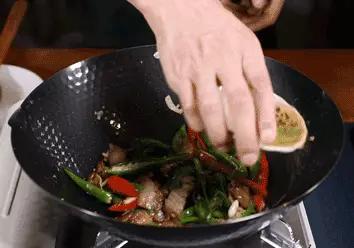 推荐不粘的铁锅,如何选一口好熟铁锅