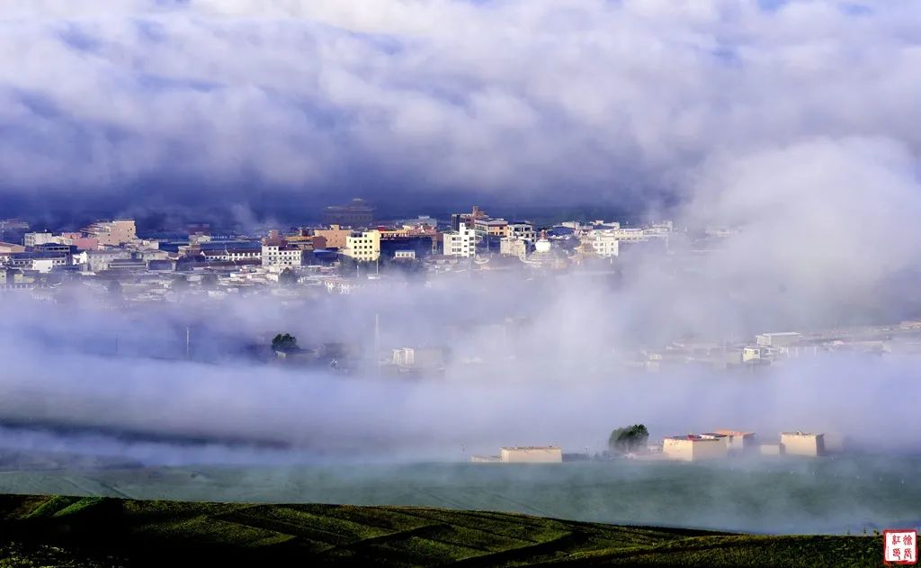 七月中国美如画，夏日避暑五十处