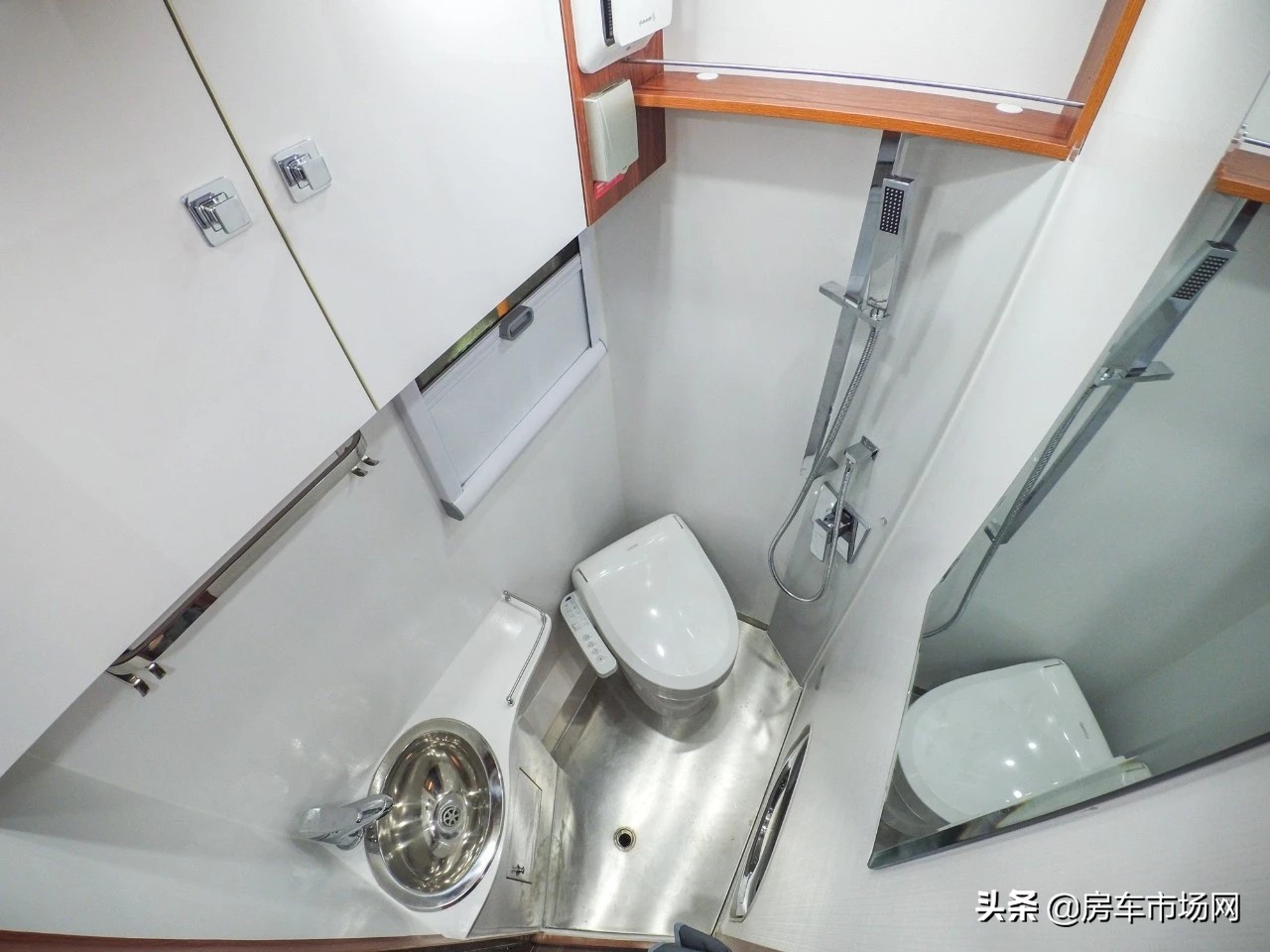 最便宜五十铃四驱轻卡房车,不带额头的五十铃轻卡房车