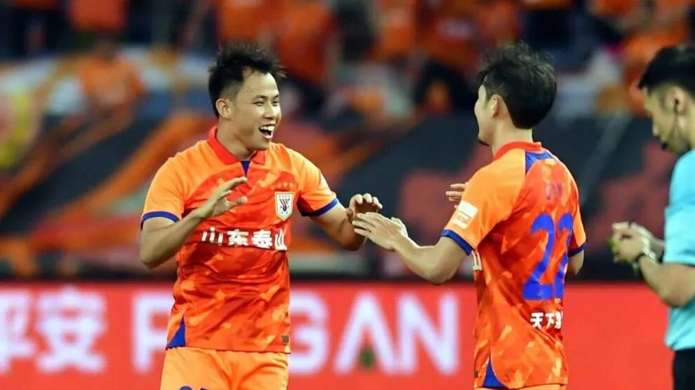 黄政宇试训鲁能,黄政宇绝杀广州