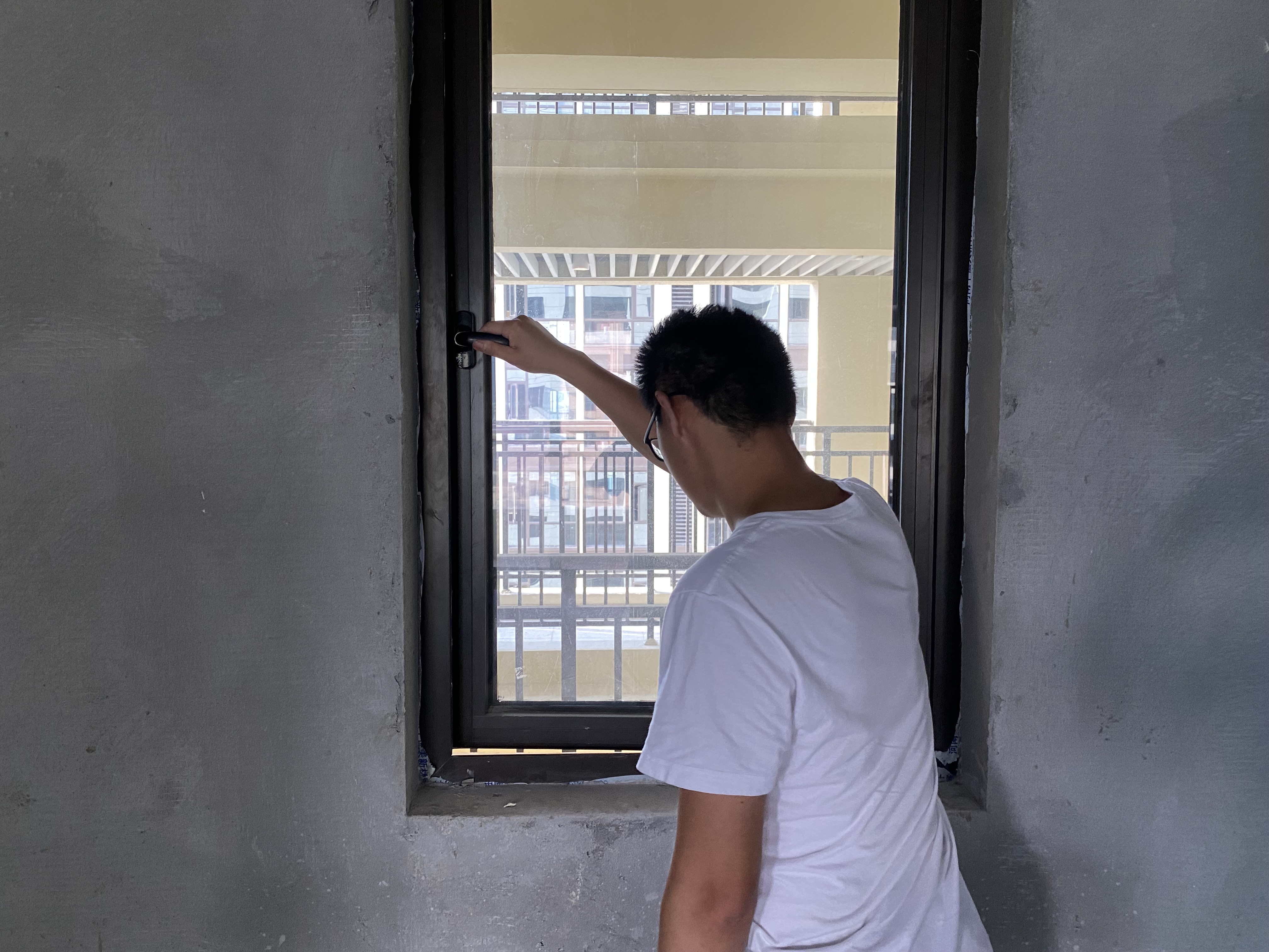 验房时看得很仔细都是什么心理,验房很多小问题还要签字吗