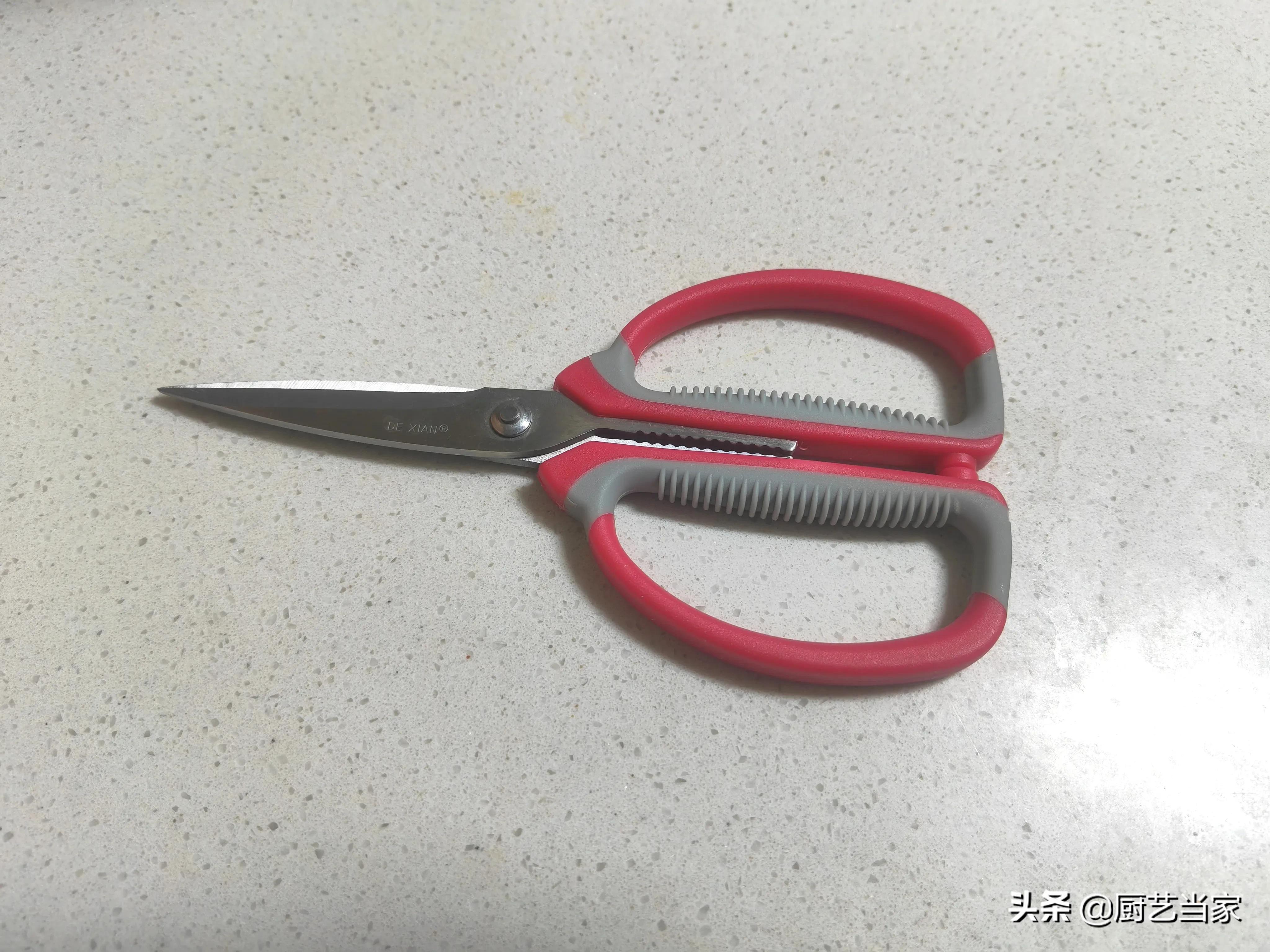 刀工初学者怎么切丝才会细,烹饪刀工土豆切片切丝基础教学