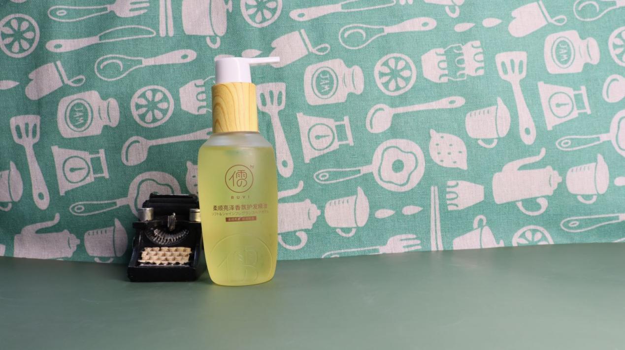 漂完头发毛躁怎么办？方法收藏好！热门护发精油测评分享