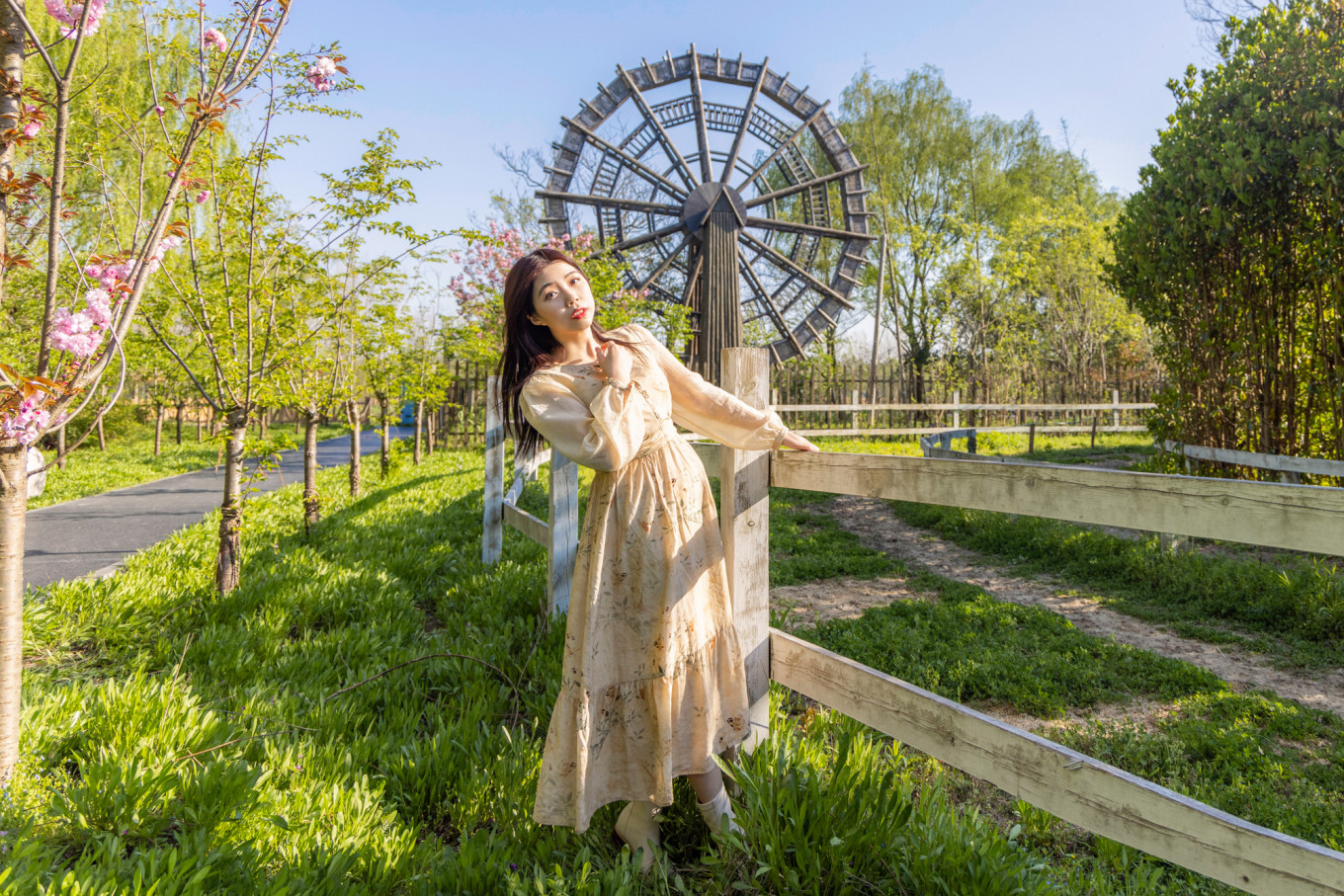 春日下江南杭州,春日下江南古镇