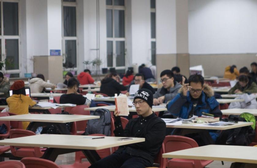 郑州一所专科院校,学生有机会签约国企,被称为专科界“小清华”