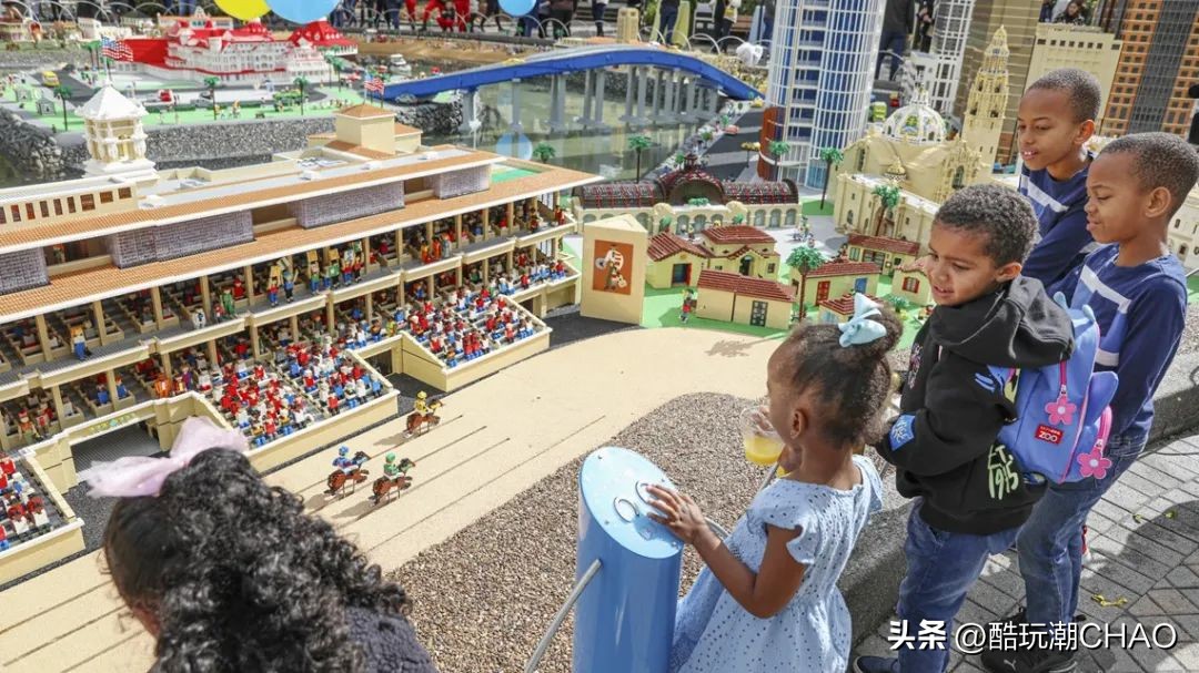 乐高迷你城市集会中心moc,巨型乐高展