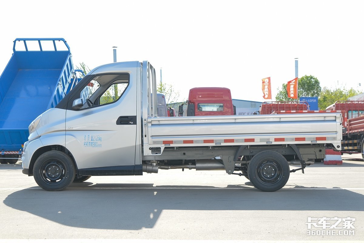 从中卡到微卡,再到最后一公里运输,飞碟汽车全场景城配车型盘点