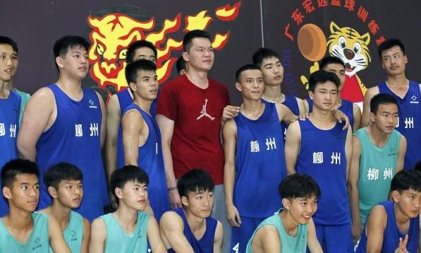 狂虐澳洲NBL，吊打欧洲西甲豪强，美国NCAA实力过于夸张