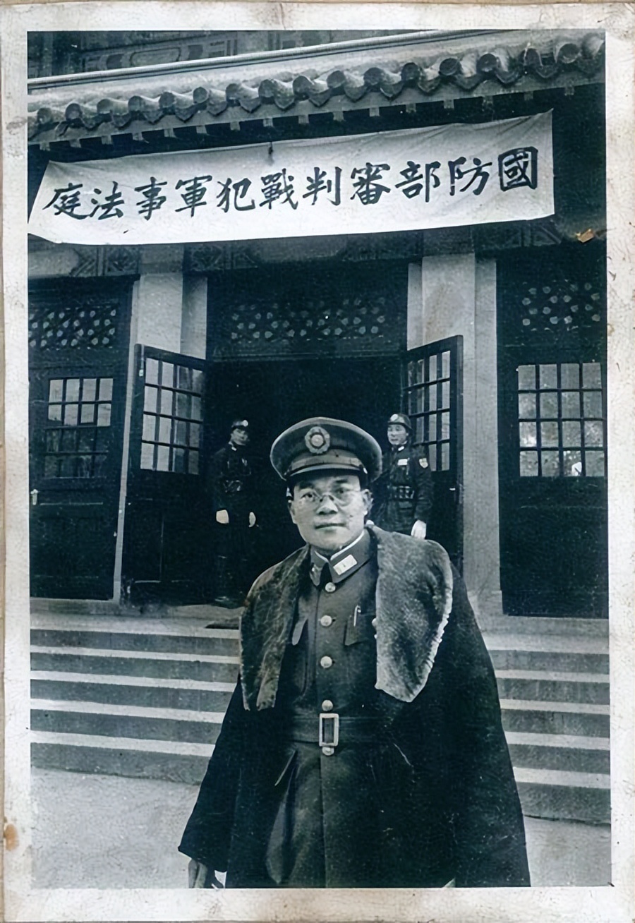 律师为冈村宁次做无罪辩护,为冈村宁次辩护三个律师