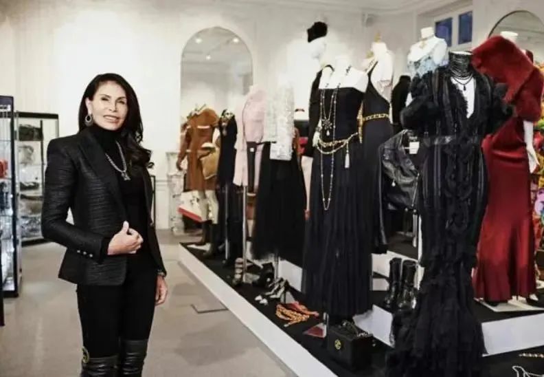 易梦玲网红衣服,易梦玲穿迪奥古董高定