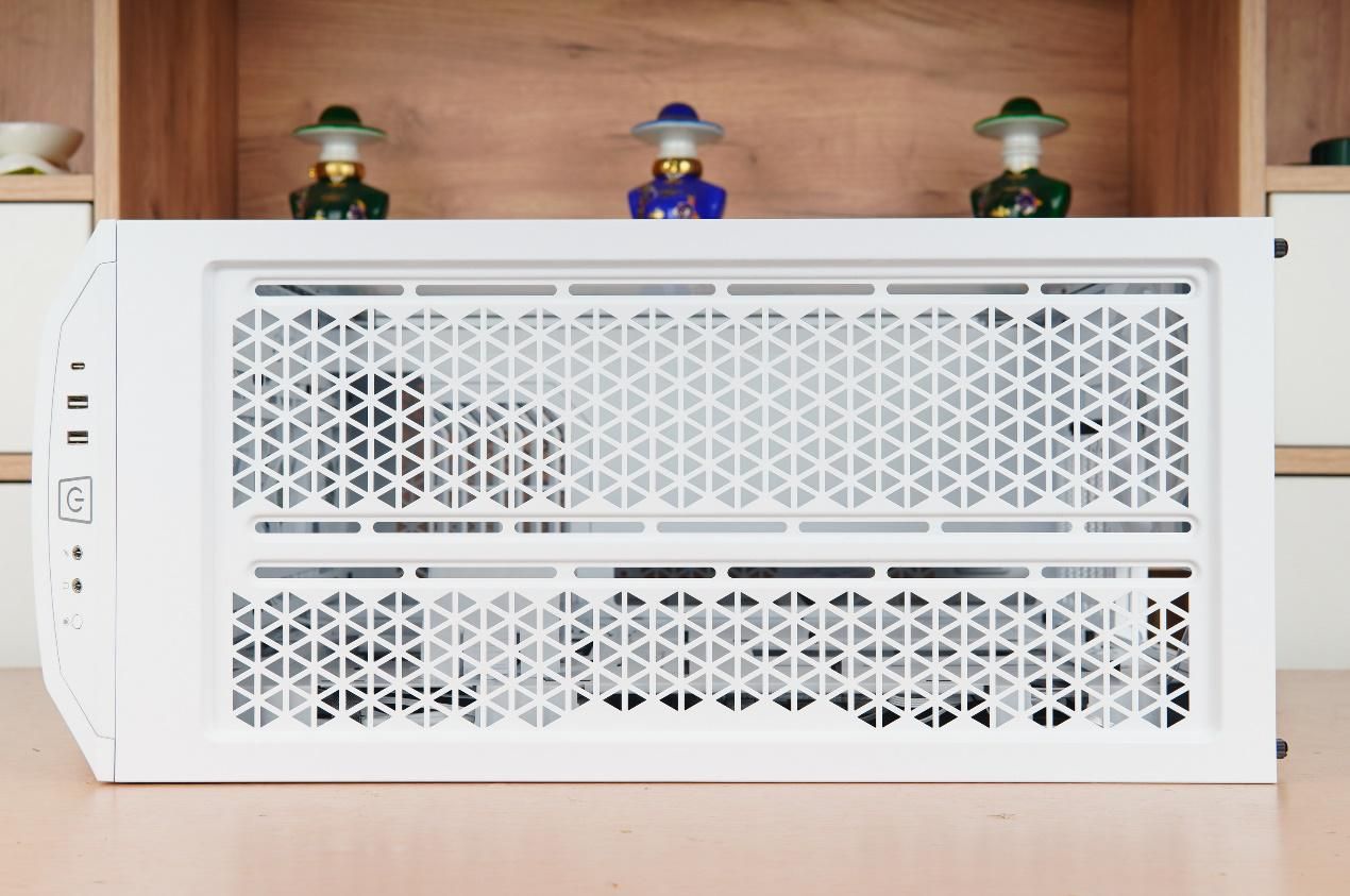 令人惊艳的散热效能，德商德静界ShadowBase800FX机箱