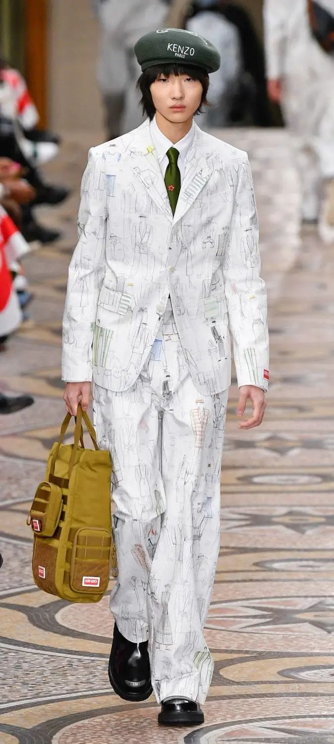 从里原宿走向巴黎，Nigo交上KENZO首份答卷