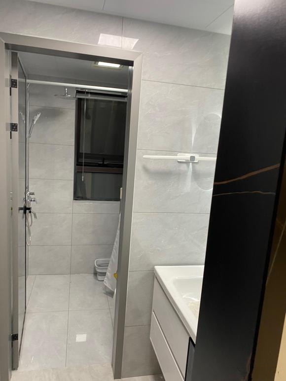 新房装修要交多少钱,买房后装修到入住多少钱