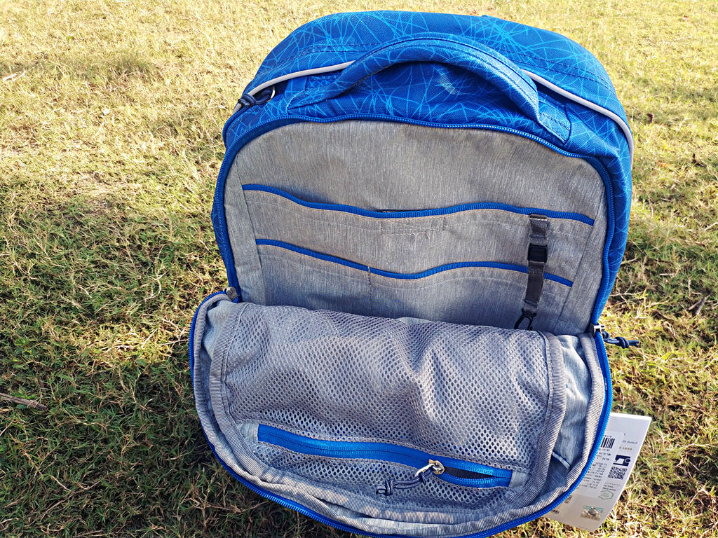 保护脊柱，健康成长：多特（Deuter）Ypsilon优习护脊中学生书包